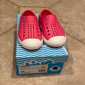 Native Jefferson Pink & White Size C5